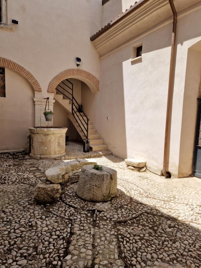 Casa Cristina Apartment Sant'Eusanio Forconese Exterior photo